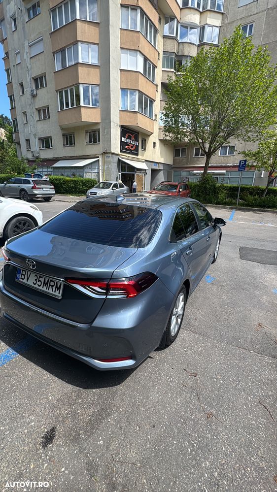 Toyota Corolla 1.8 HSD Exclusive interior Negru - 12