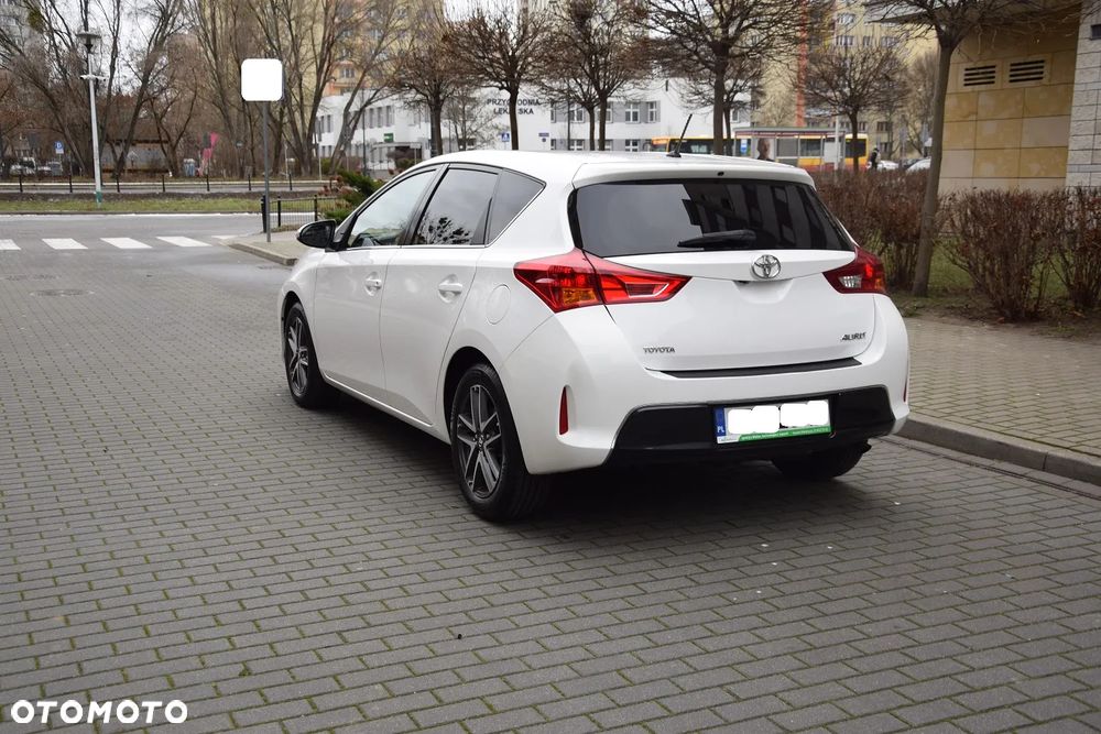 Toyota Auris 1.33 VVT-i Premium - 8