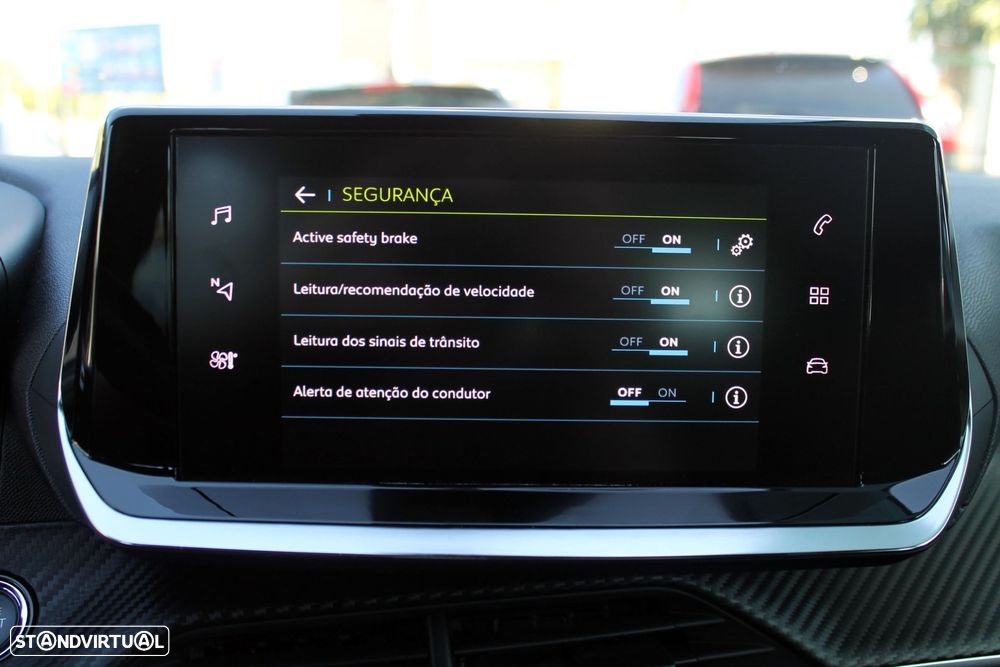 Peugeot e-2008 50 kWh Active Pack - 19