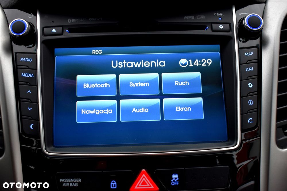 Hyundai i30 blue Kombi 1.6 CRDi DCT Trend - 34