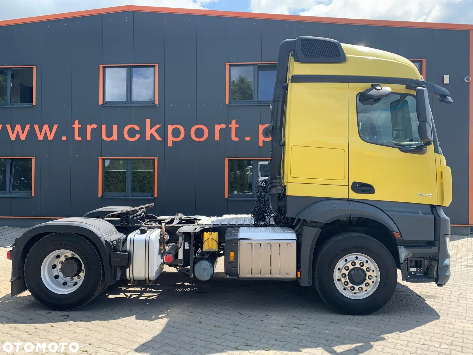 Mercedes-Benz ACTROS 1846 4X4HAD EURO6 CIĄGNIK SIODŁOWY Z HYDRAULIKĄ WYWROTU - 4