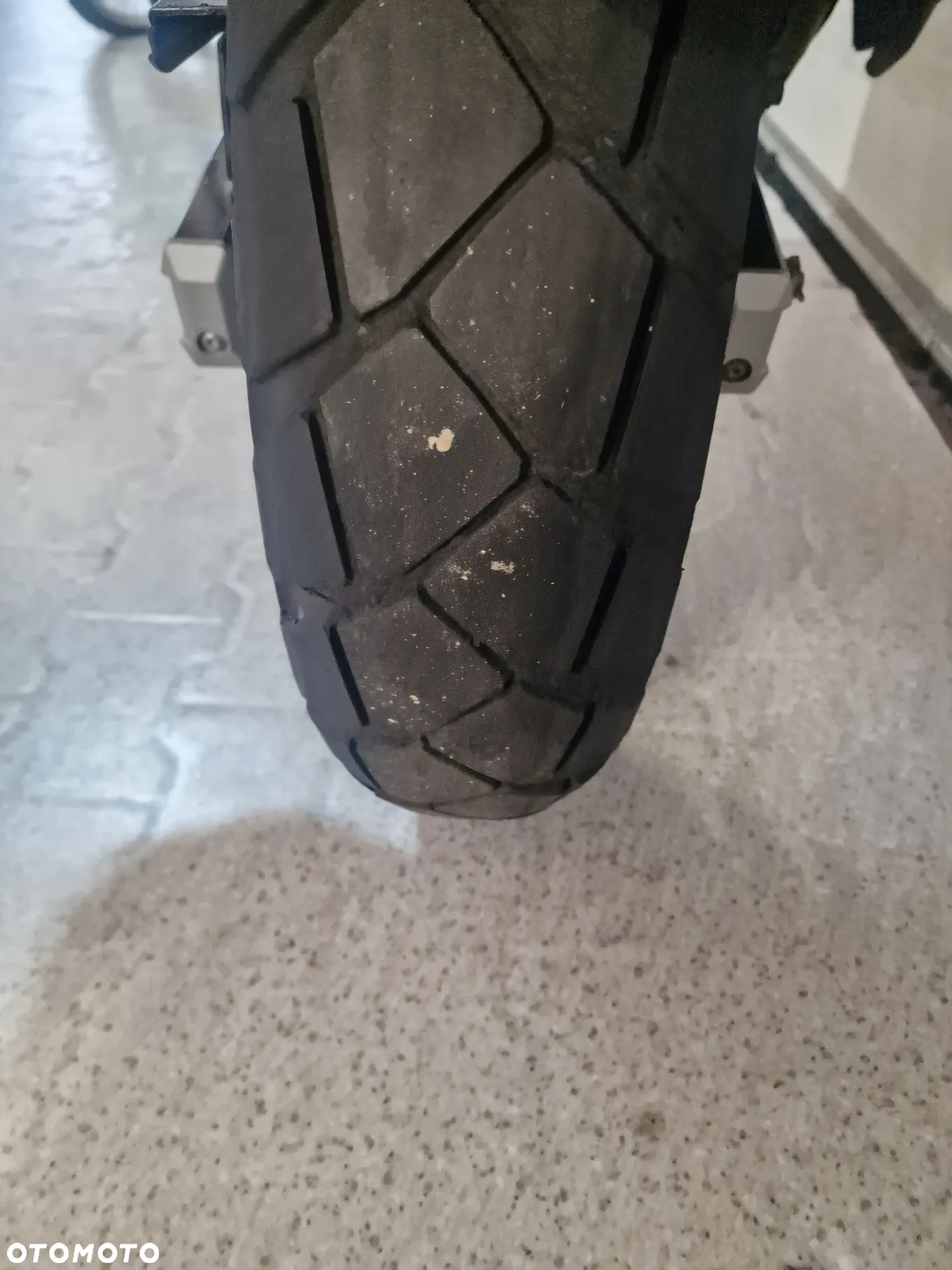 Suzuki DL - 5