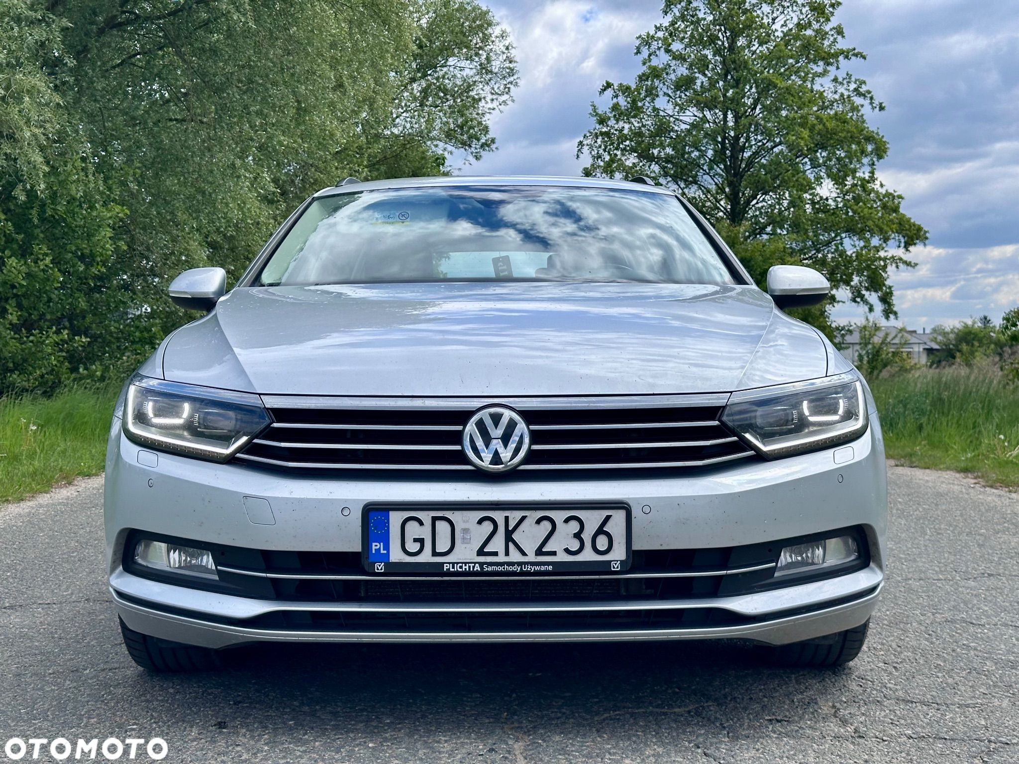 Volkswagen Passat 2.0 TDI BMT Comfortline - 1