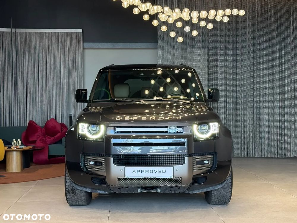 Land Rover Defender 2.0 P300e PHEV X-Dynamic HSE - 4