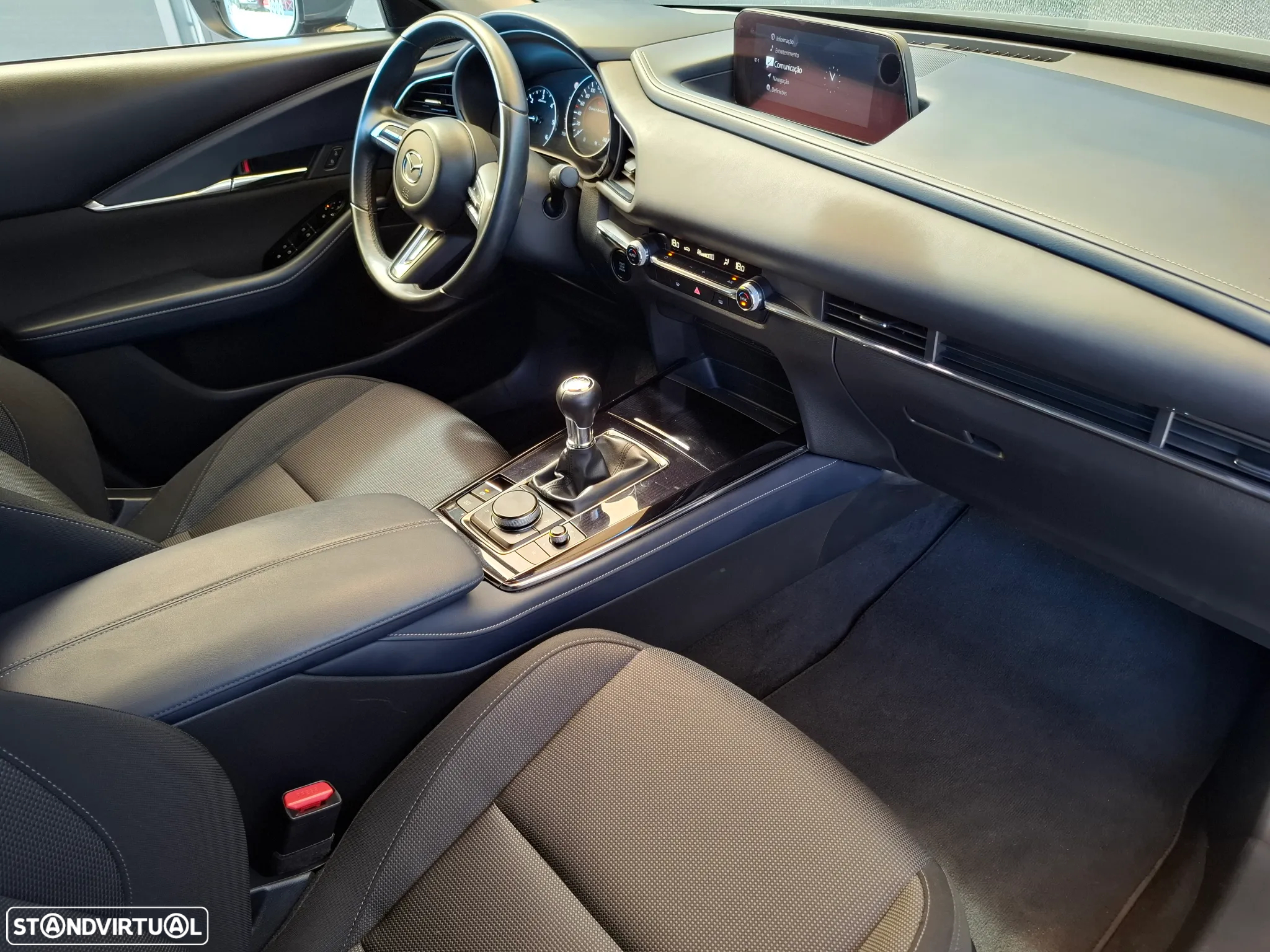 Mazda CX-30 1.8 Sky-D Evolve i-Active - 35