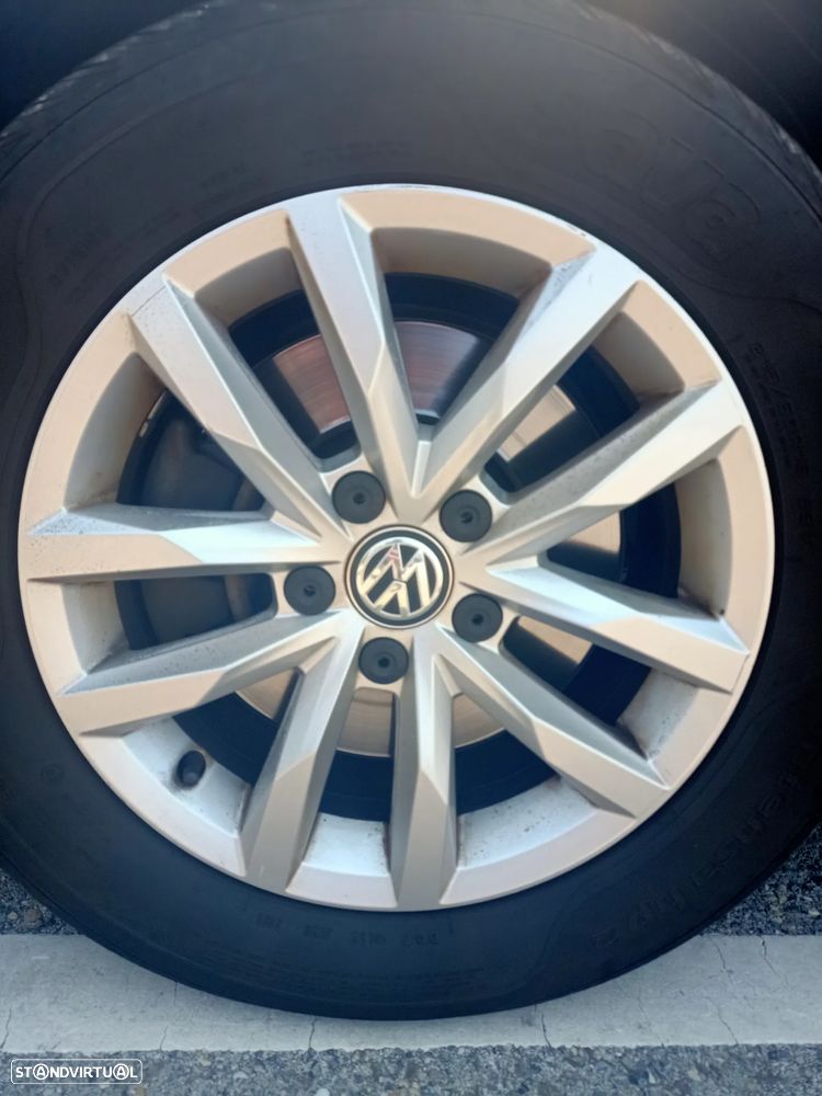 VW Passat 1.6 TDI Confortline - 5