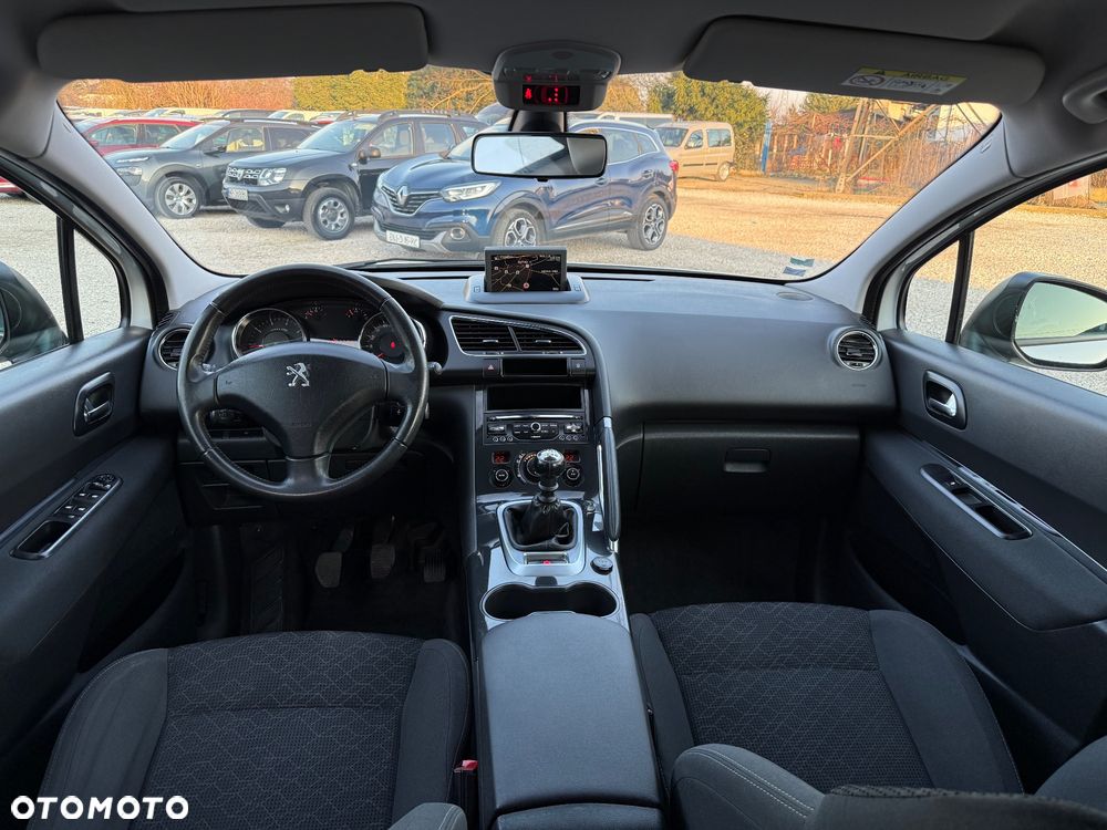 Peugeot 3008 1.2 PureTech Allure S&S - 34