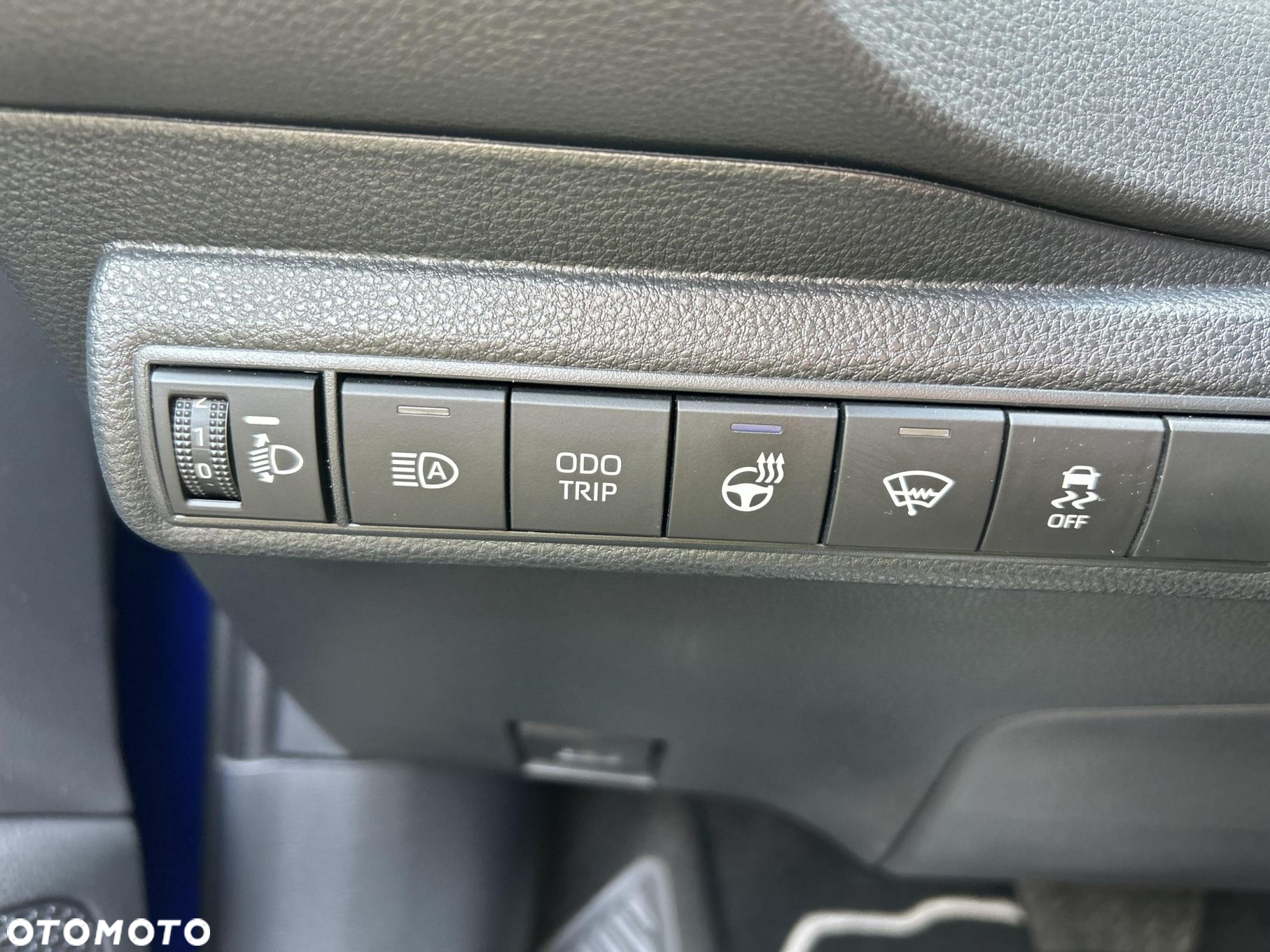 Toyota Corolla - 16