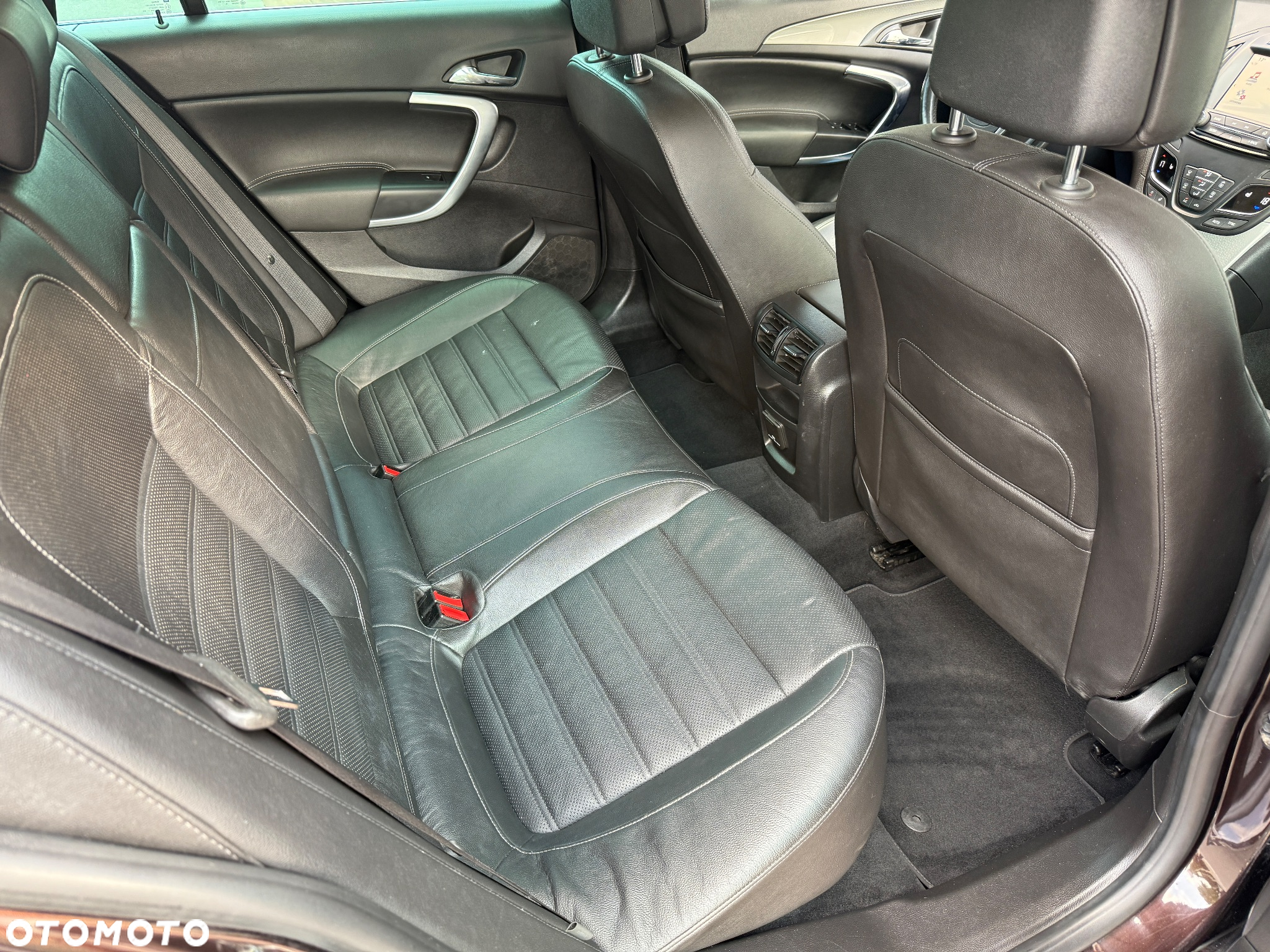 Opel Insignia 2.0 CDTI 4x4 ecoFLEX Start/Stop Business Edition - 27