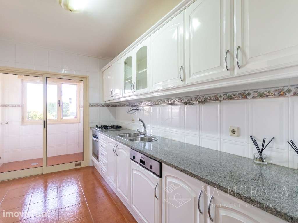 Apartamento T3 em Sanguedo em Edifício Modernizado e Ótimos Acessos - Grande imagem: 3/33