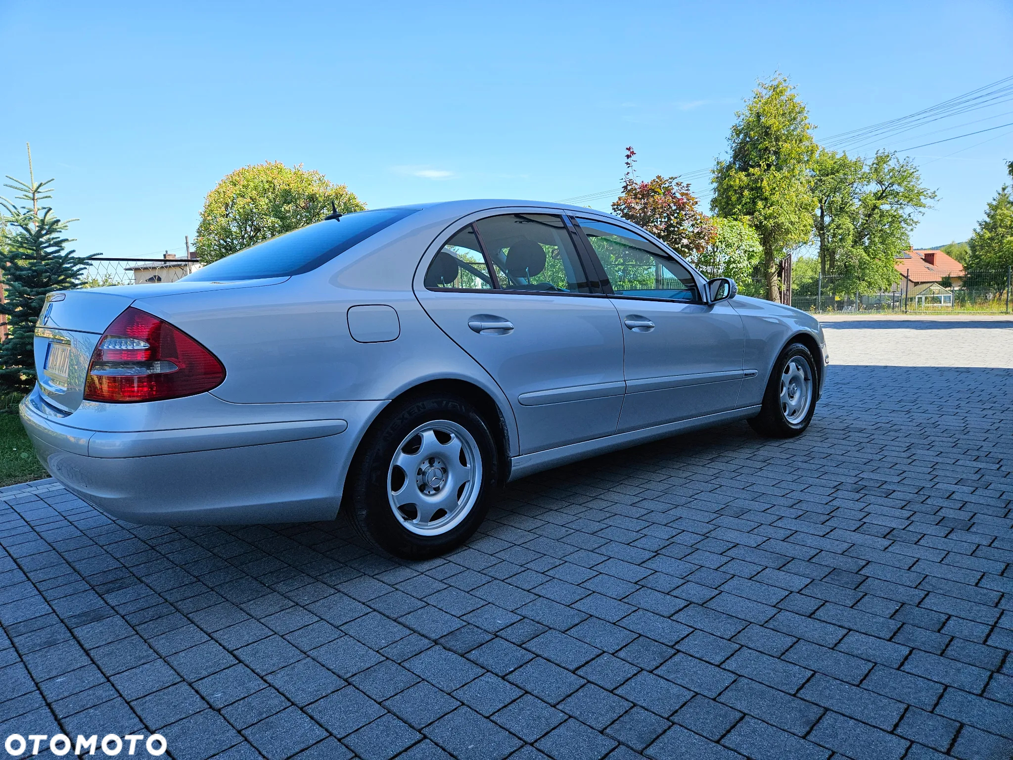 Mercedes-Benz Klasa E - 12