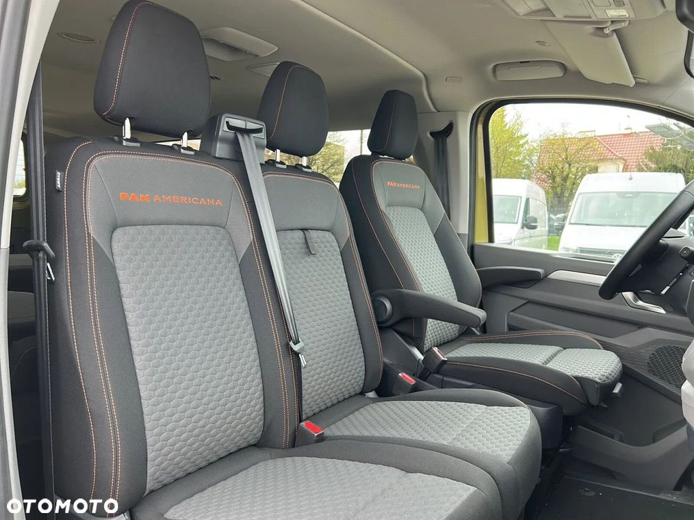 Volkswagen Caravelle - 16
