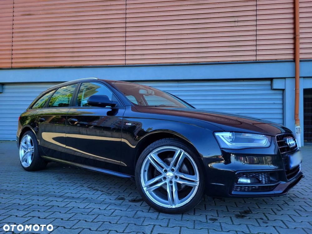 Audi A4 Avant 2.0 TDI S tronic - 1