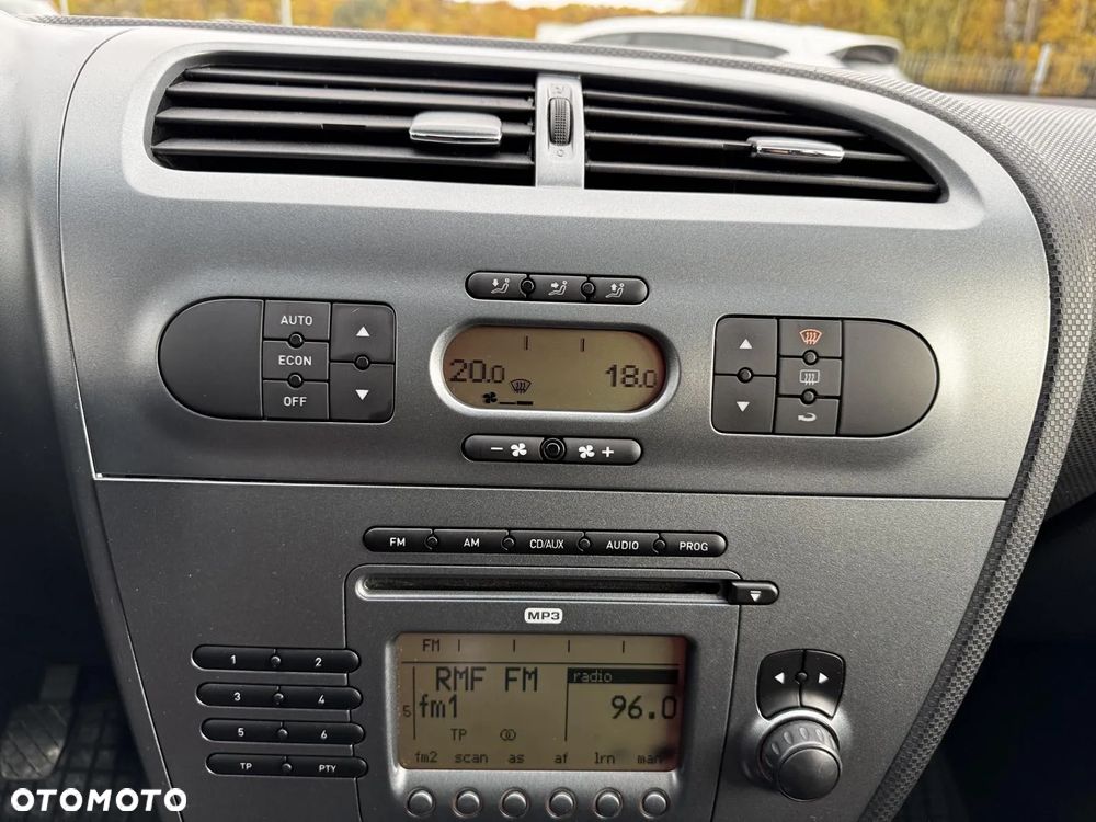 Seat Leon 1.6 Style - 17