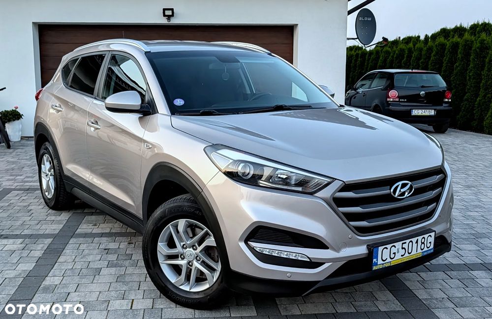 Hyundai Tucson 1.6 GDI BlueDrive Design 2WD - 23