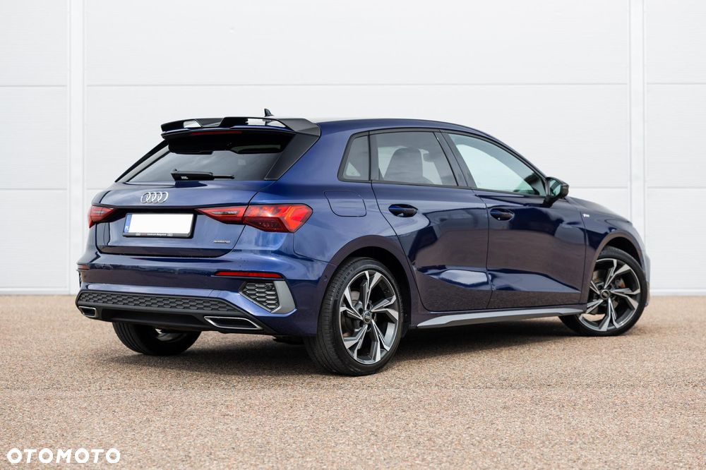 Audi A3 Sportback 40 TDI quattro S tronic S line - 13
