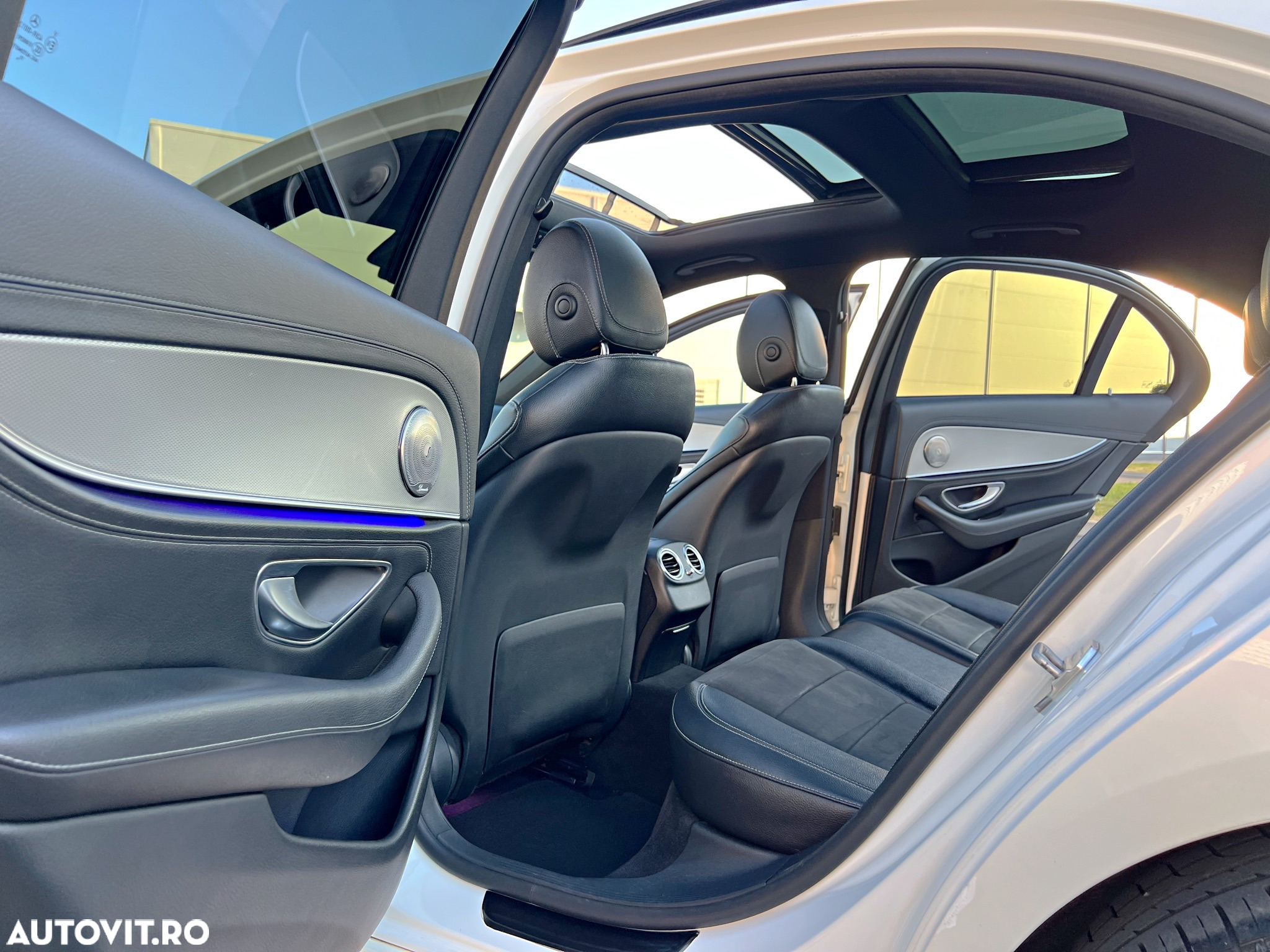 Mercedes-Benz E 220 d 9G-TRONIC AMG Line - 7