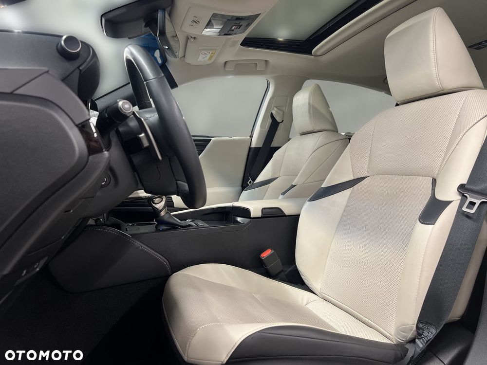 Lexus ES 300h Business Edition - 20