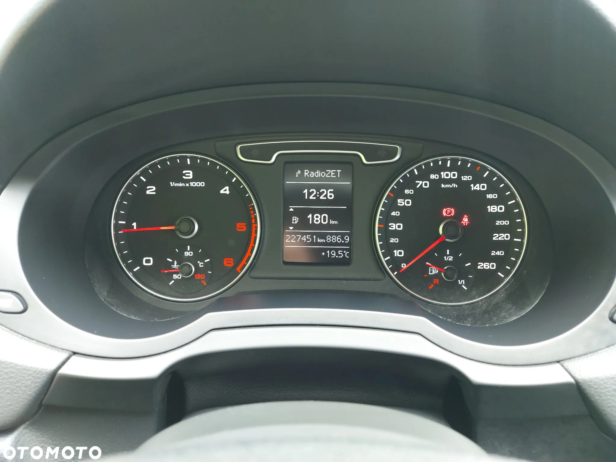 Audi Q3 2.0 TDI - 15