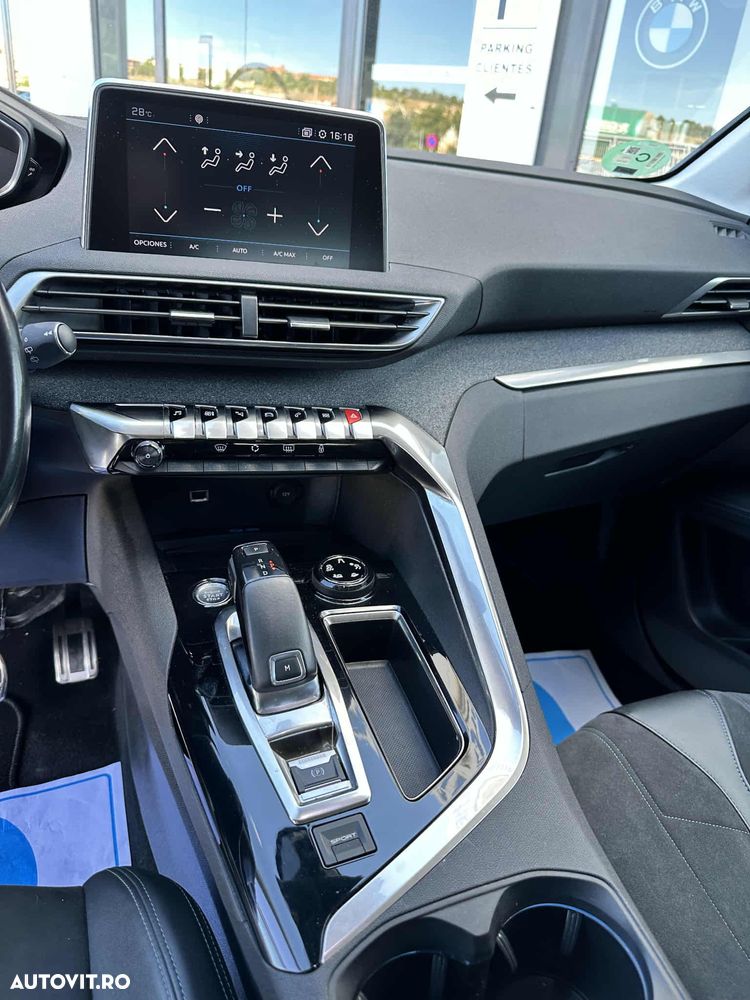 Peugeot 3008 PureTech 180 Stop & Start GPF EAT8 Crossway - 6