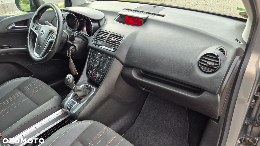 Opel Meriva 1.4 150 Jahre - 16