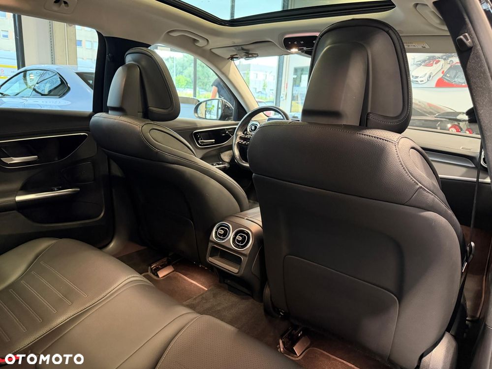 Mercedes-Benz Klasa C 300 e 9G-TRONIC AMG Line - 10