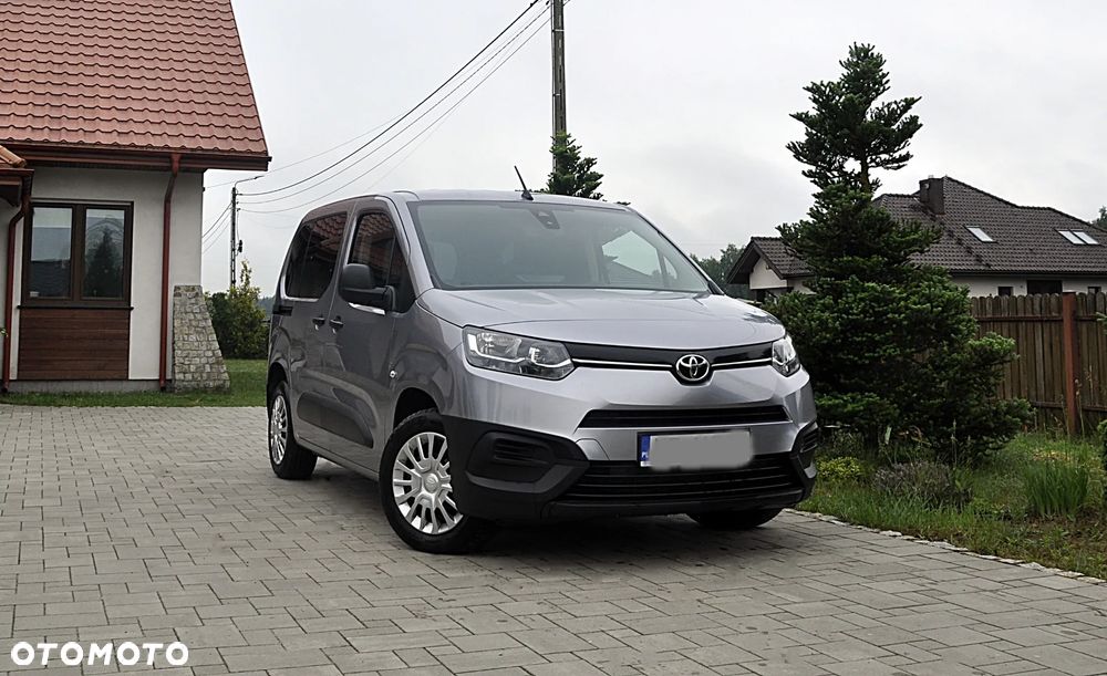 Toyota Proace City Verso 1.5 D-4D Family - 1