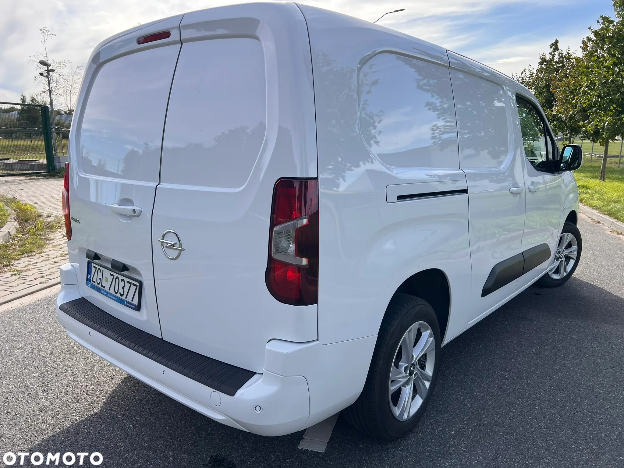 Opel COMBO - 7