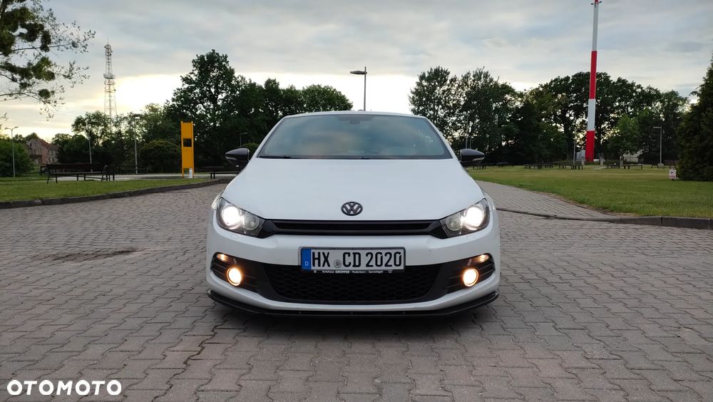 Volkswagen Scirocco 2.0 TSI DSG Life - 1