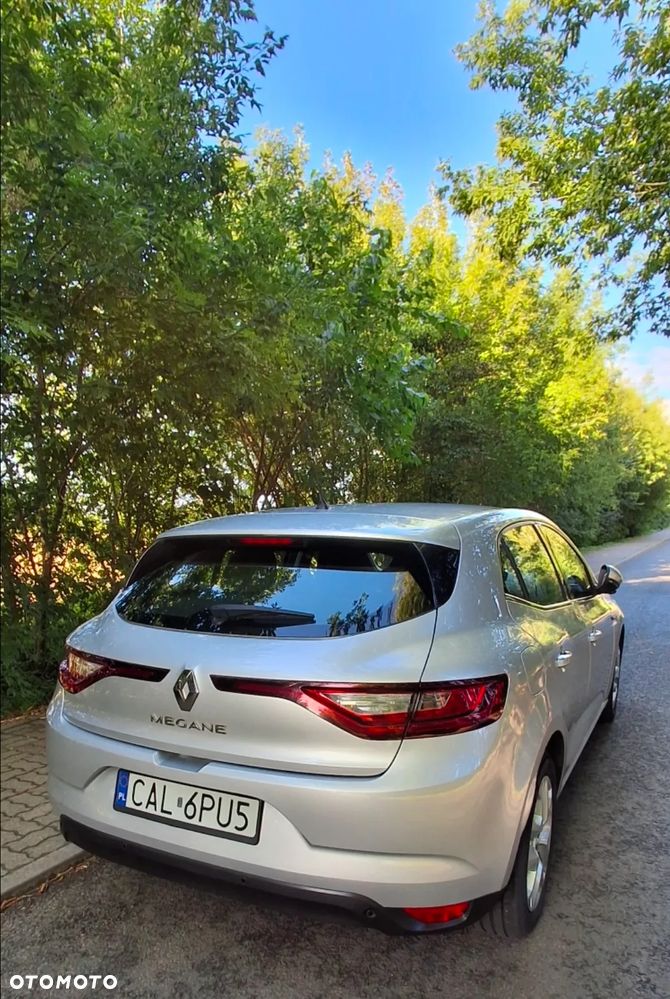 Renault Megane 1.5 Blue dCi Zen - 3