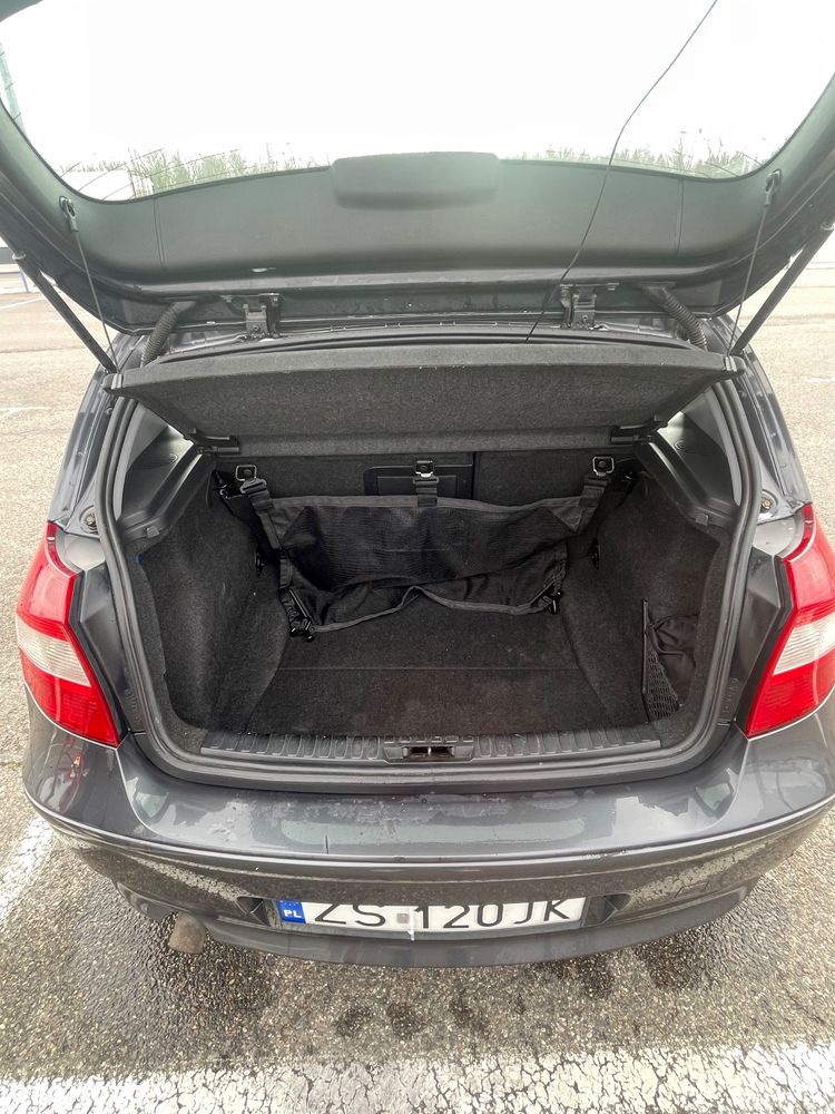 BMW Seria 1 120i - 14