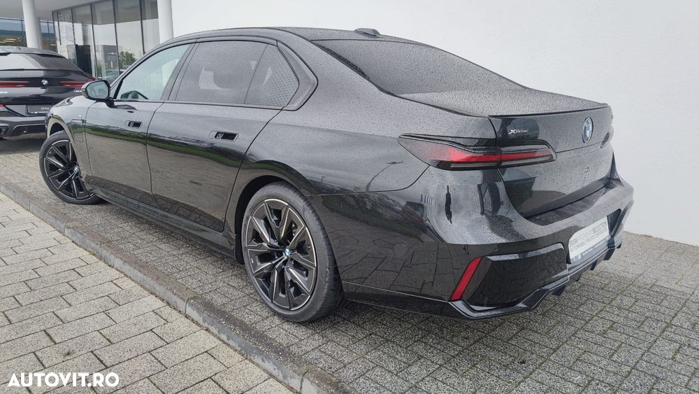 BMW Seria 7 750e xDrive AT PHEV - 4