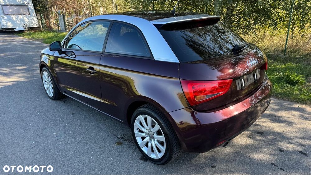 Audi A1 1.2 TFSI S line Sportpaket - 14