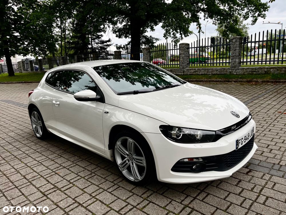 Volkswagen Scirocco 2.0 TDI DSG Million - 3