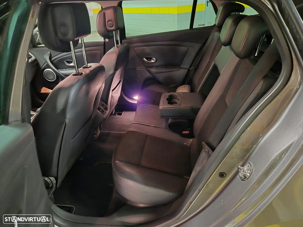 Renault Mégane Sport Tourer 1.5 dCi Dynamique S CO2 Champion - 22