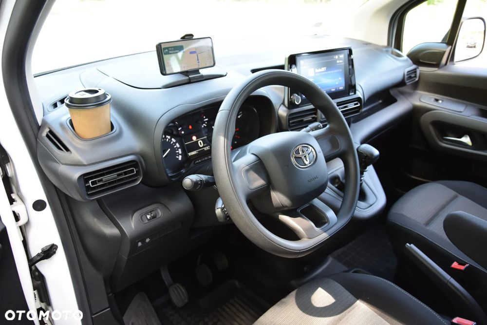 Toyota Proace City Verso 1.2 D-4T Business - 24