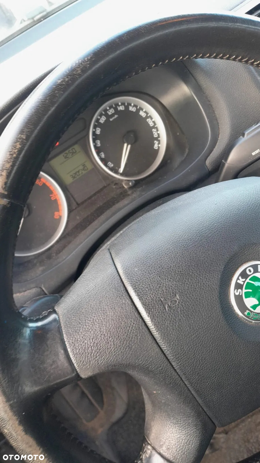 Skoda Roomster 1.6 16V - 11