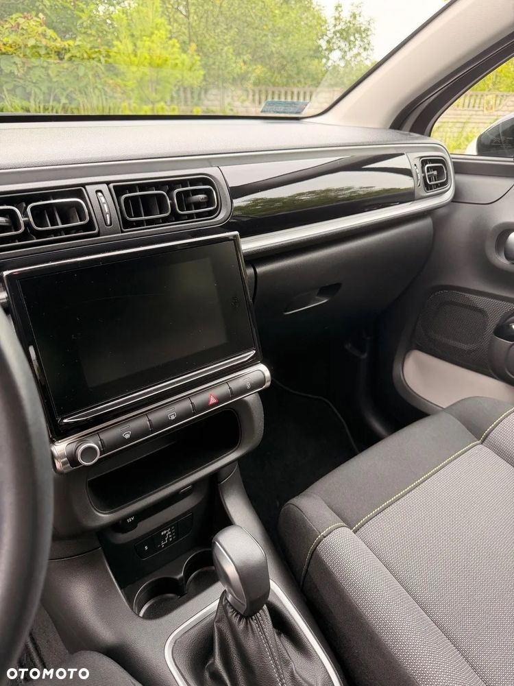 Citroën C3 1.2 PureTech Shine EAT6 - 13