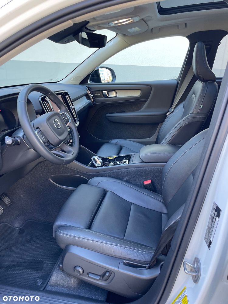 Volvo XC 40 B5 B AWD Ultimate Dark - 6