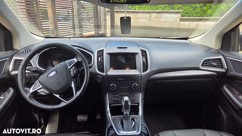 Ford Edge - 9