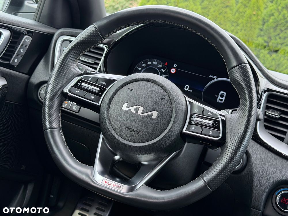 Kia ProCeed 1.5 T-GDI DCT7 OPF GT LINE - 25