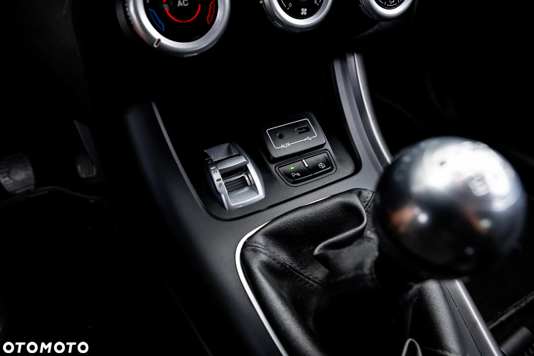 Alfa Romeo Giulietta 1.4 TB MultiAir - 32