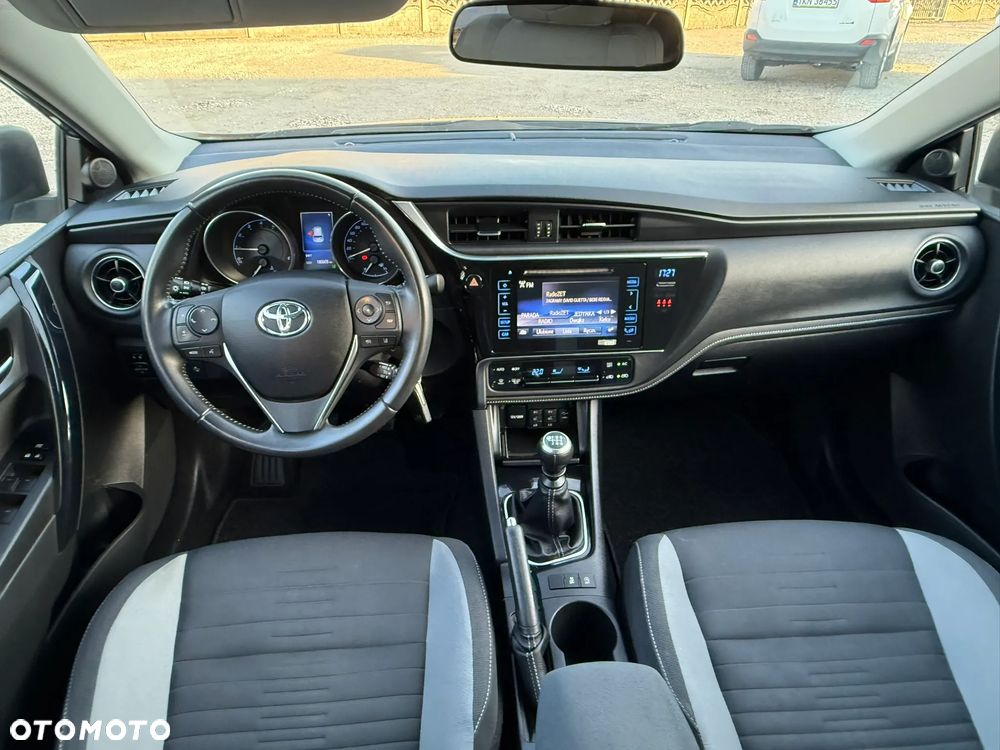 Toyota Auris 1.2 Turbo Edition S+ - 27