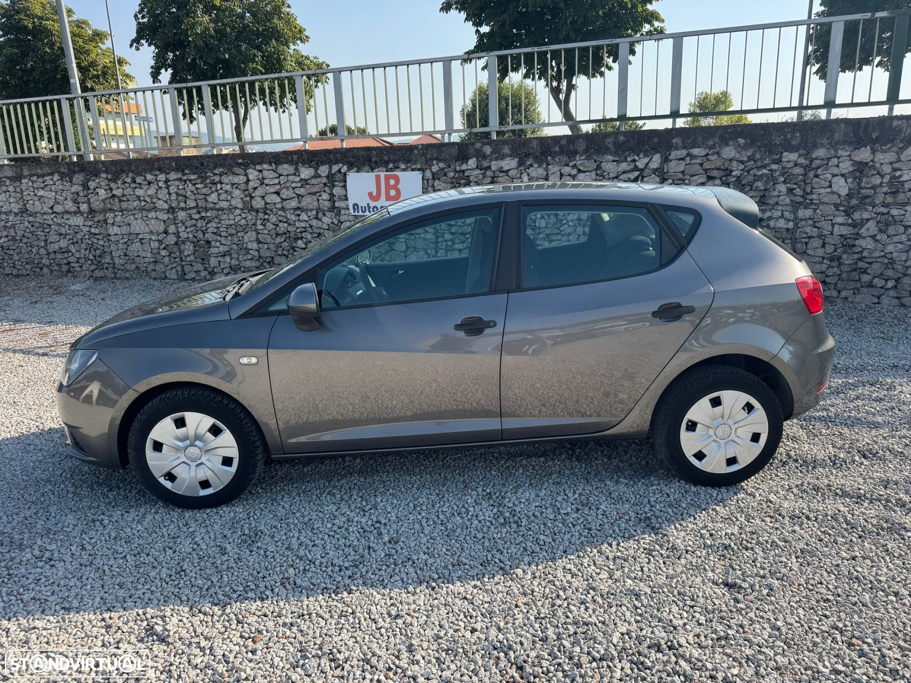 SEAT Ibiza 1.4 TDI Ecomotive Reference - 5