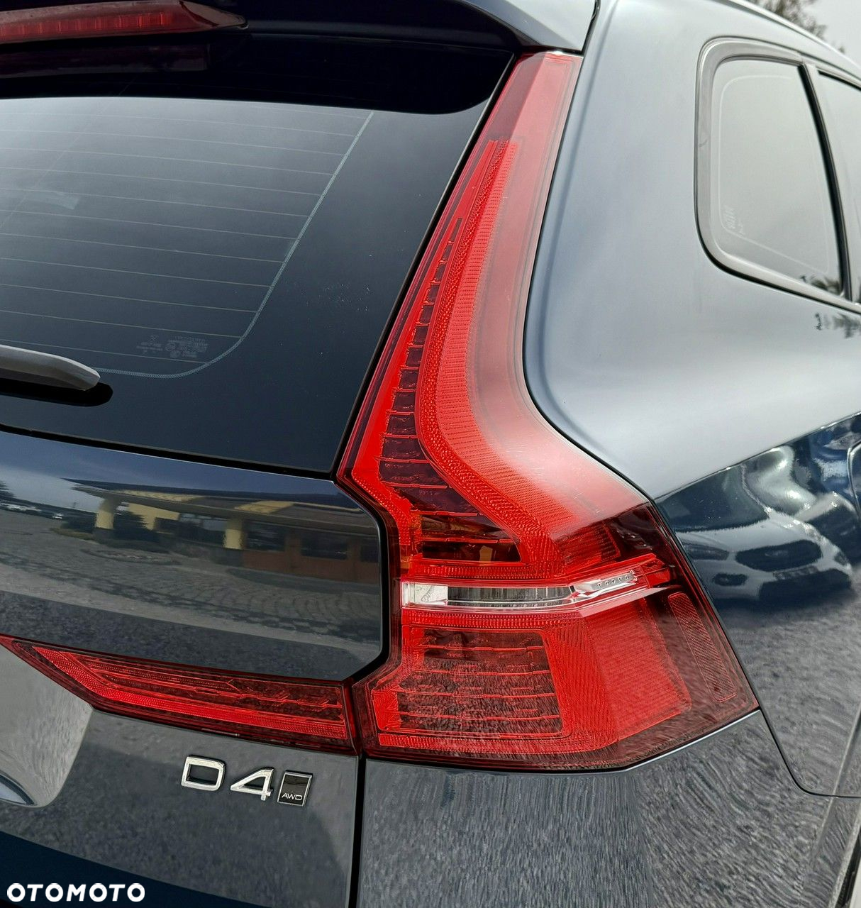 Volvo XC 60 D4 AWD Momentum Pro - 17