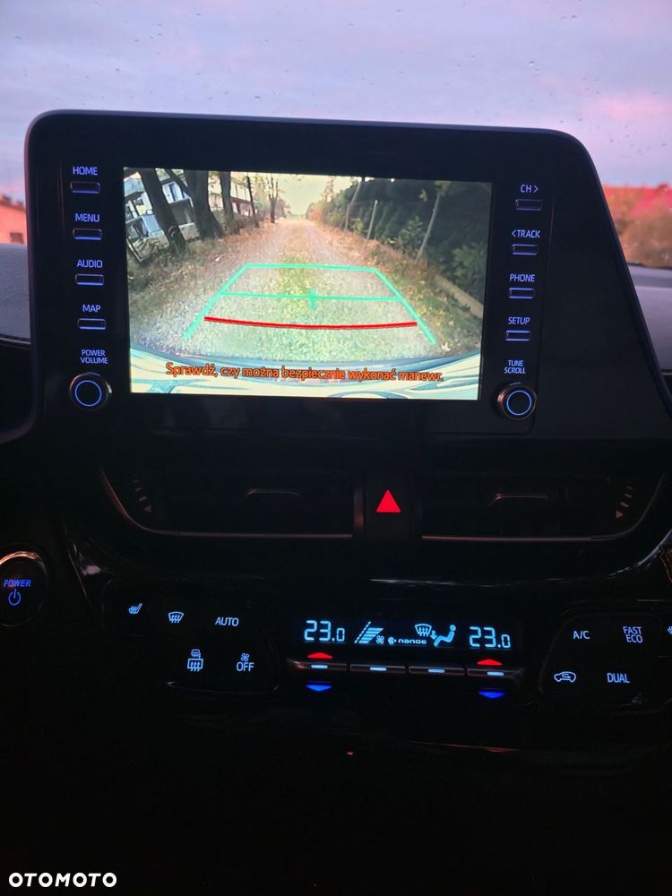 Toyota C-HR - 22