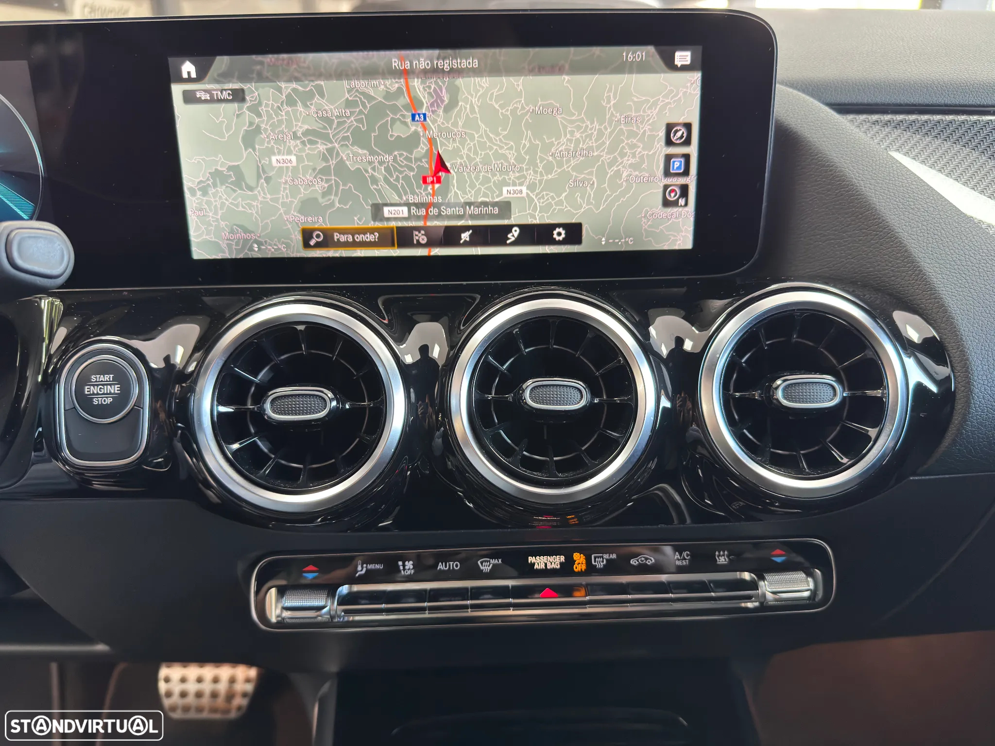 Mercedes-Benz GLA 250 e AMG Line - 30
