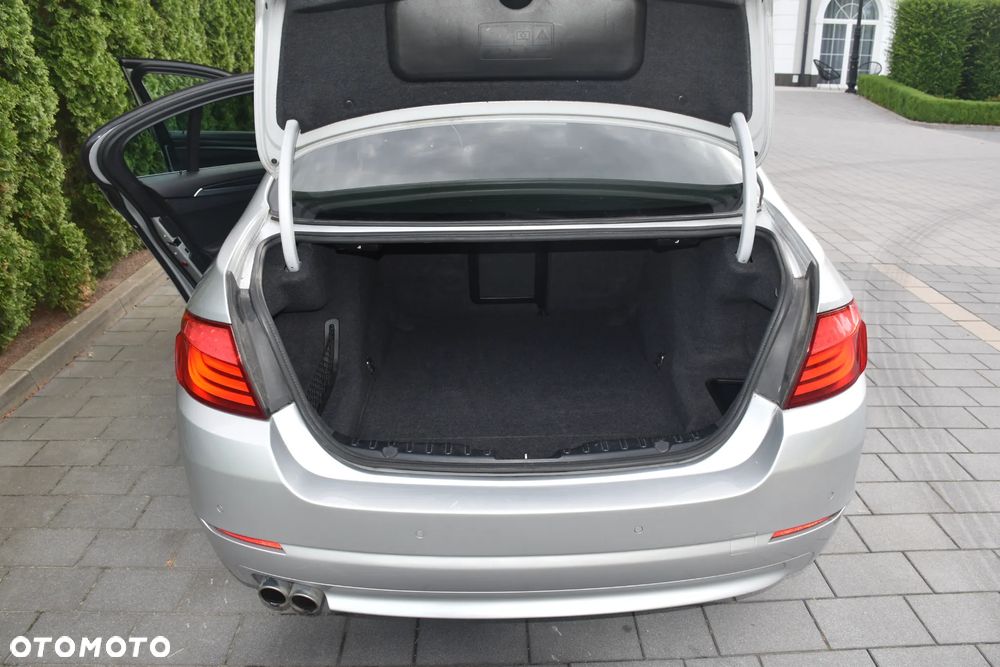 BMW Seria 5 520d - 9