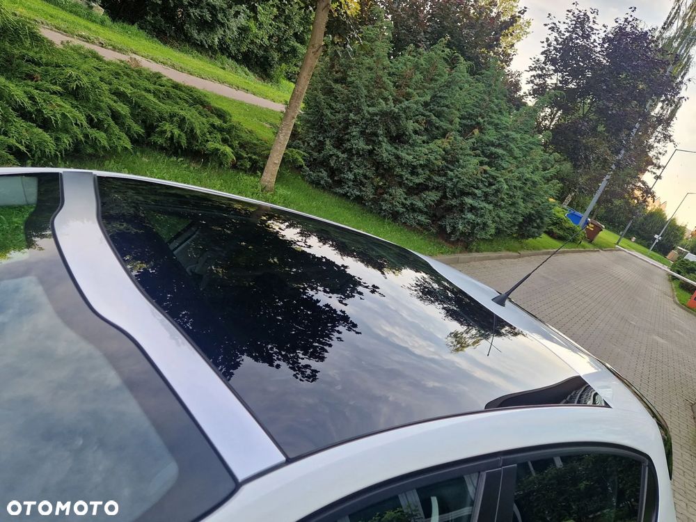Peugeot 208 Blue-HDi 100 Stop&Start Allure - 12