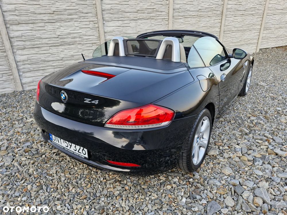 BMW Z4 sDrive23i - 21